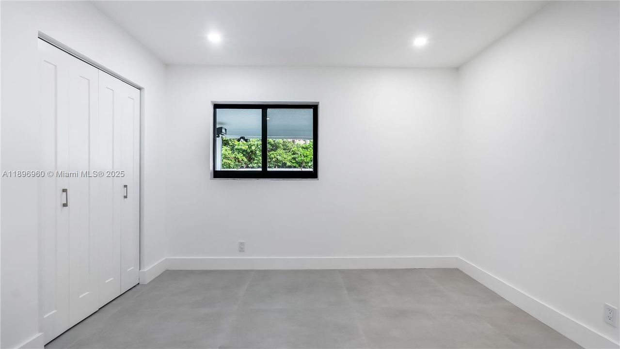 For Sale: $730,000 (3 beds, 2 baths, 1818 Square Feet)