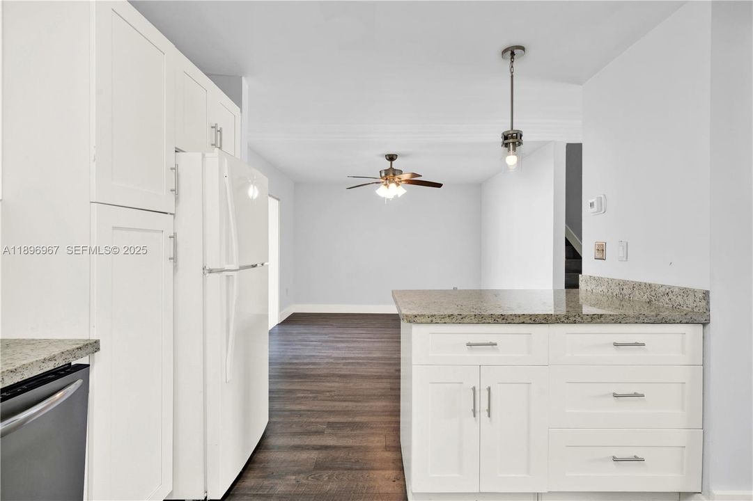 出租: $2,650 (3 贝兹, 2 浴室, 2634 平方英尺)