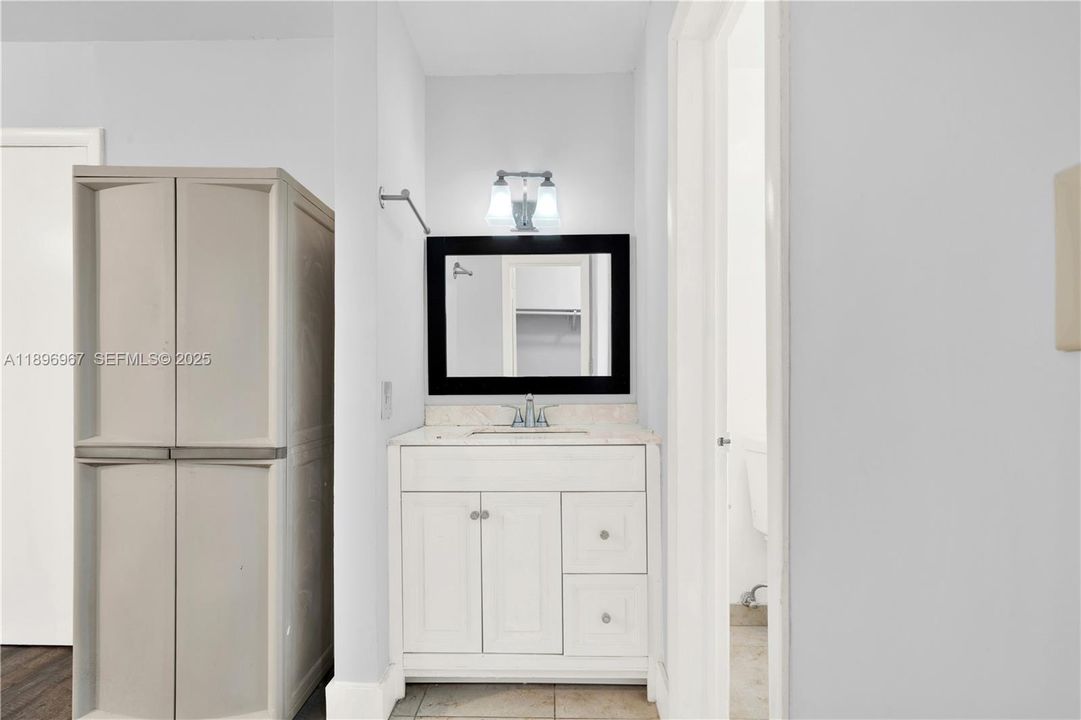 出租: $2,650 (3 贝兹, 2 浴室, 2634 平方英尺)