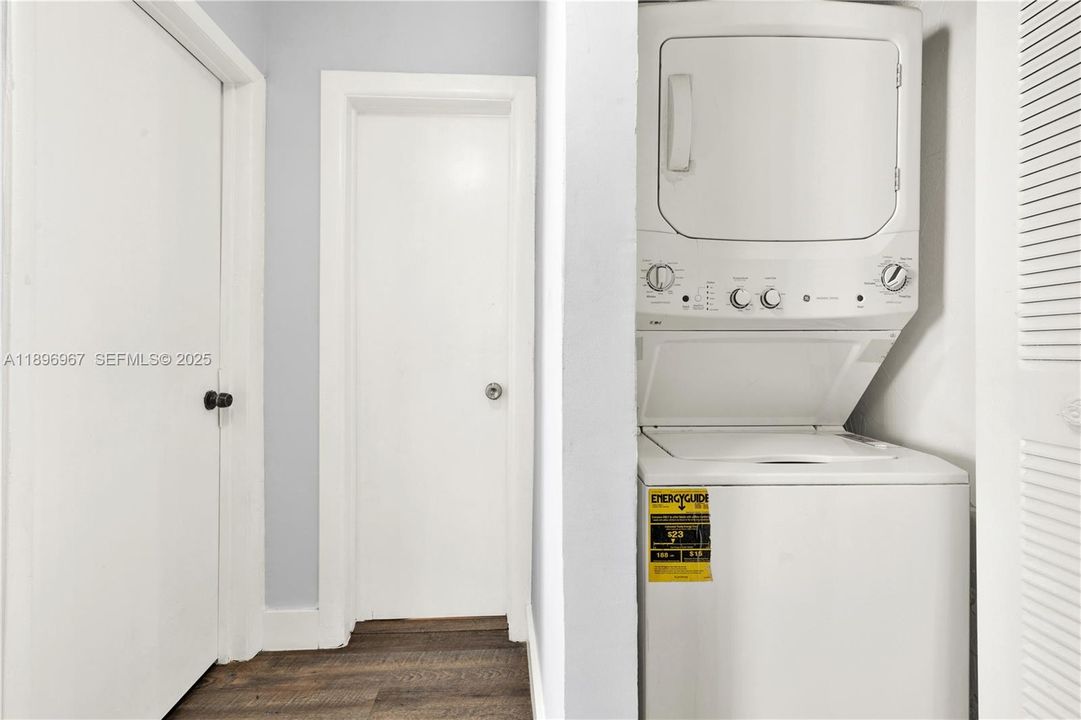 出租: $2,650 (3 贝兹, 2 浴室, 2634 平方英尺)