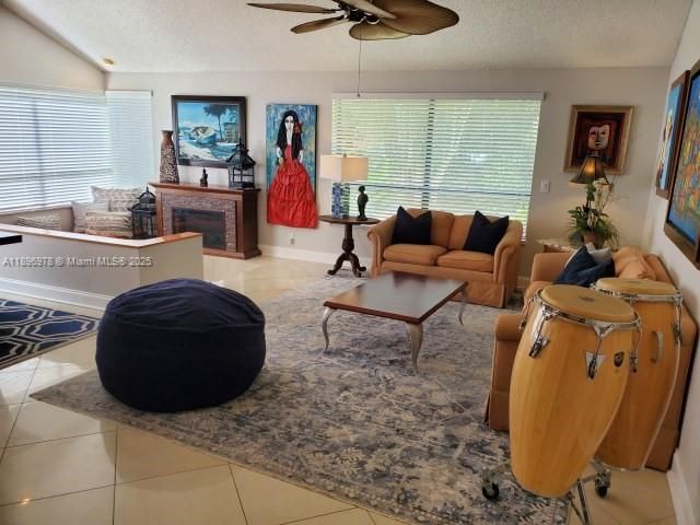 Active With Contract: $920,000 (5 beds, 3 baths, 3038 Square Feet)