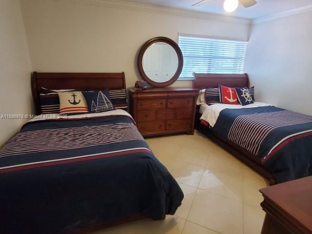 Active With Contract: $920,000 (5 beds, 3 baths, 3038 Square Feet)