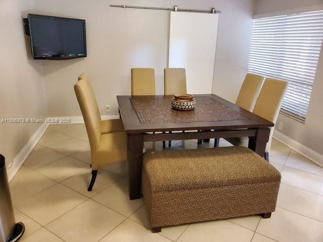 Active With Contract: $920,000 (5 beds, 3 baths, 3038 Square Feet)