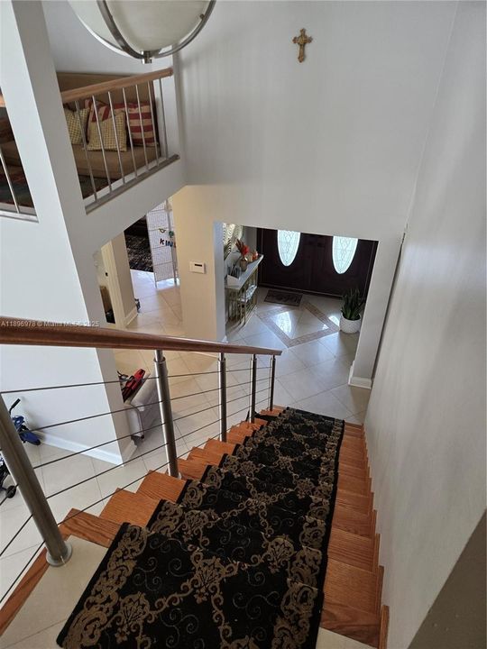 Active With Contract: $920,000 (5 beds, 3 baths, 3038 Square Feet)