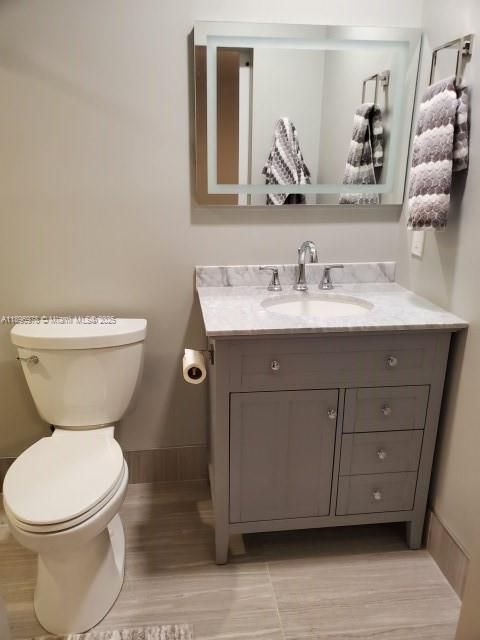 Active With Contract: $920,000 (5 beds, 3 baths, 3038 Square Feet)