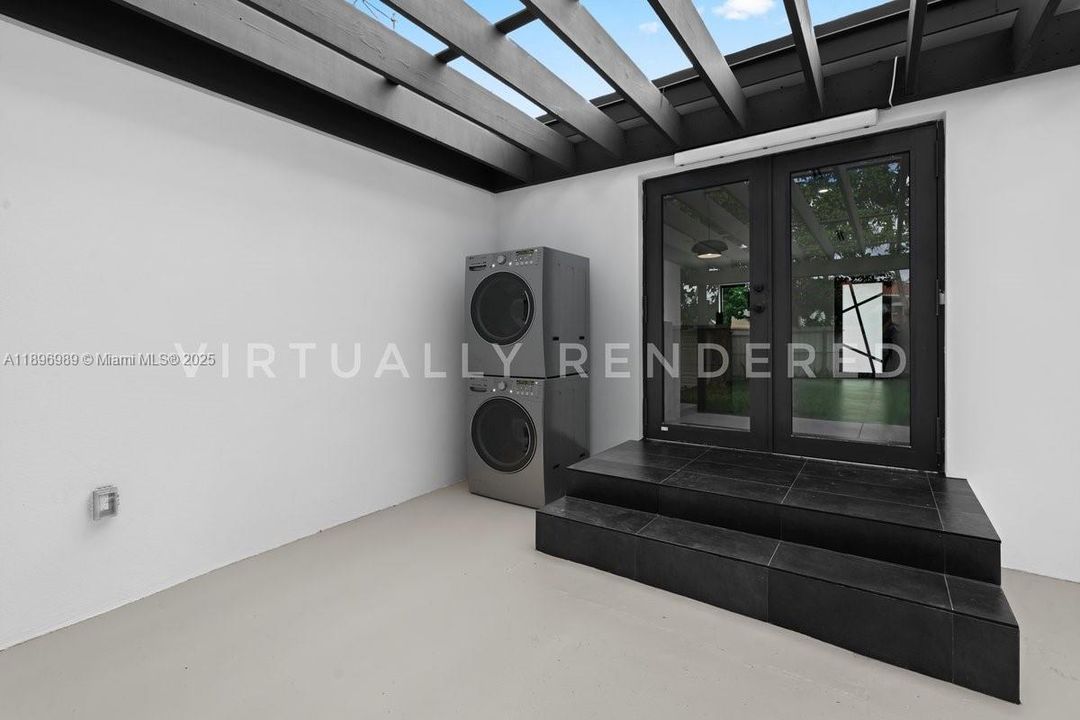 Virtual view with washer and dryer