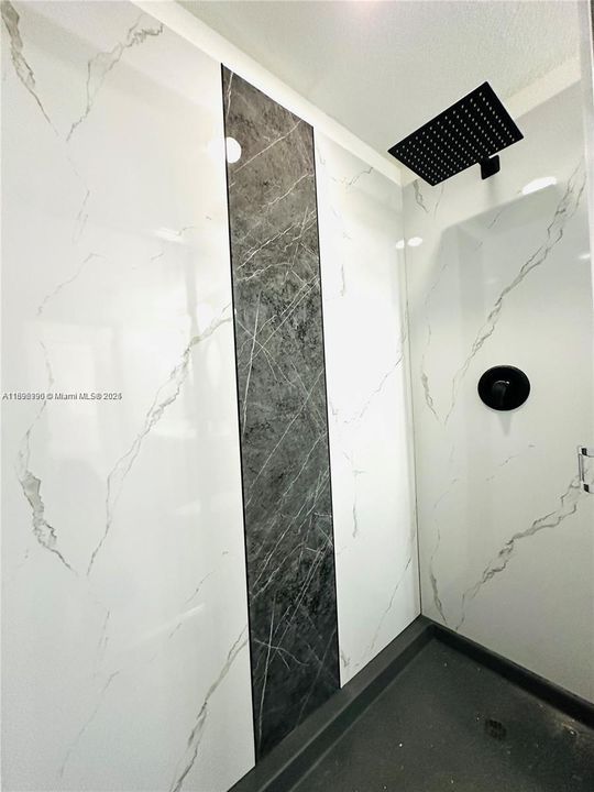 待售: $199,900 (2 贝兹, 2 浴室, 0 平方英尺)