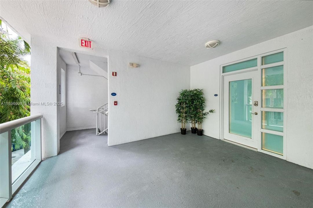 Recently Rented: $5,300 (3 beds, 2 baths, 1336 Square Feet)