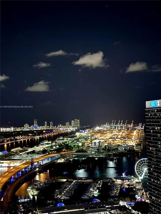 For Rent: $4,900 (1 beds, 1 baths, 505 Square Feet)