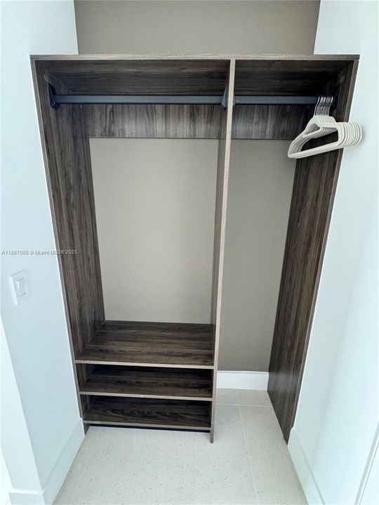 For Rent: $4,900 (1 beds, 1 baths, 505 Square Feet)