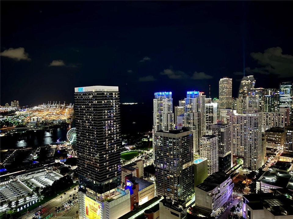 For Rent: $4,900 (1 beds, 1 baths, 505 Square Feet)