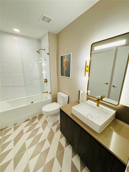 For Rent: $4,900 (1 beds, 1 baths, 505 Square Feet)