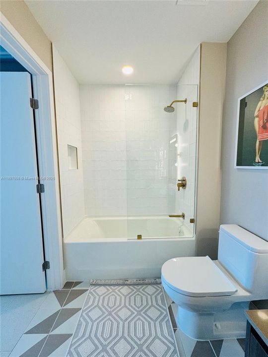 For Rent: $4,900 (1 beds, 1 baths, 505 Square Feet)