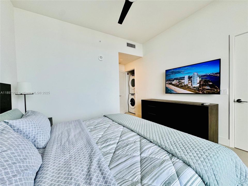 For Rent: $4,900 (1 beds, 1 baths, 505 Square Feet)