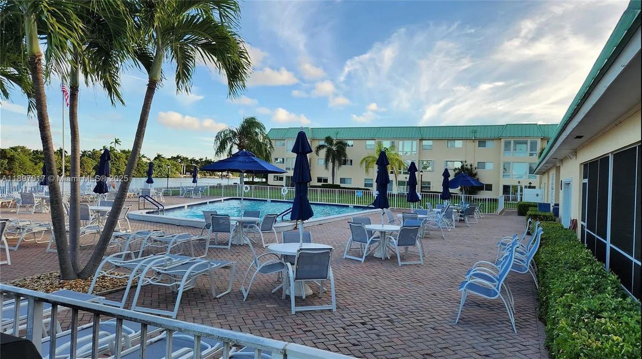 En Venta: $204,900 (1 camas, 1 baños, 950 Pies cuadrados)