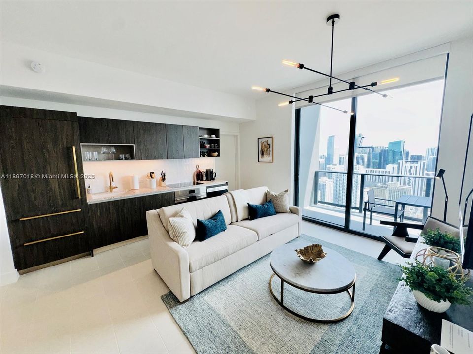 For Rent: $6,200 (2 beds, 2 baths, 837 Square Feet)