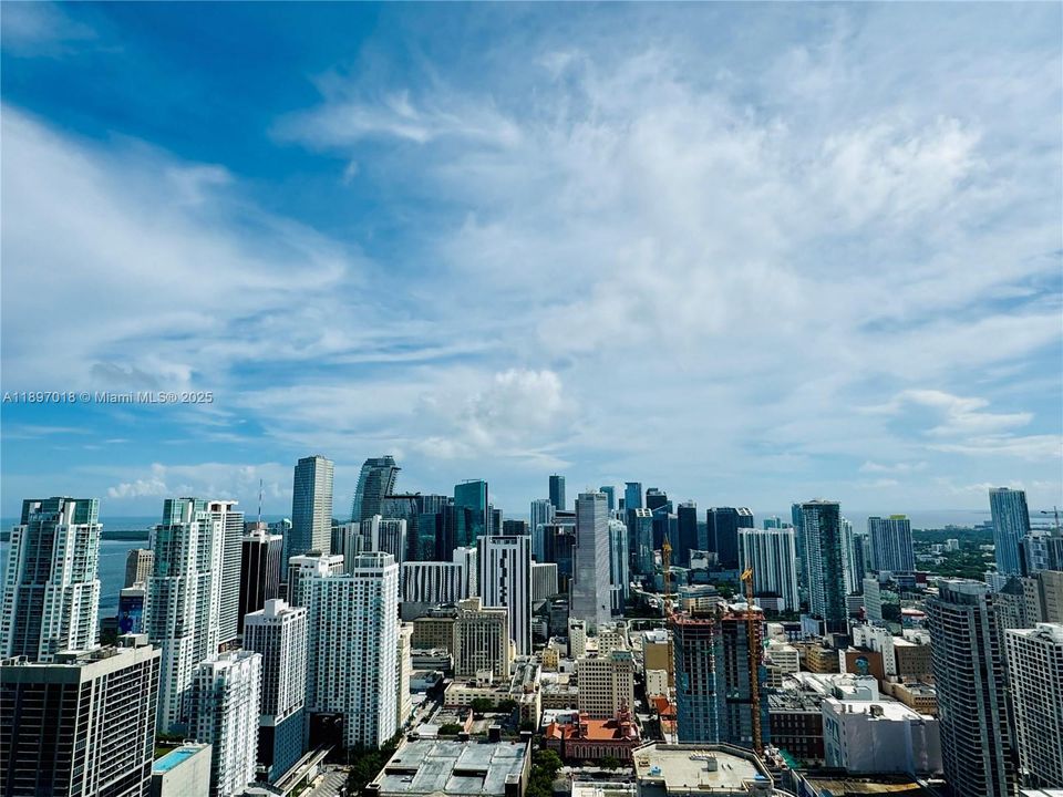 For Rent: $6,200 (2 beds, 2 baths, 837 Square Feet)