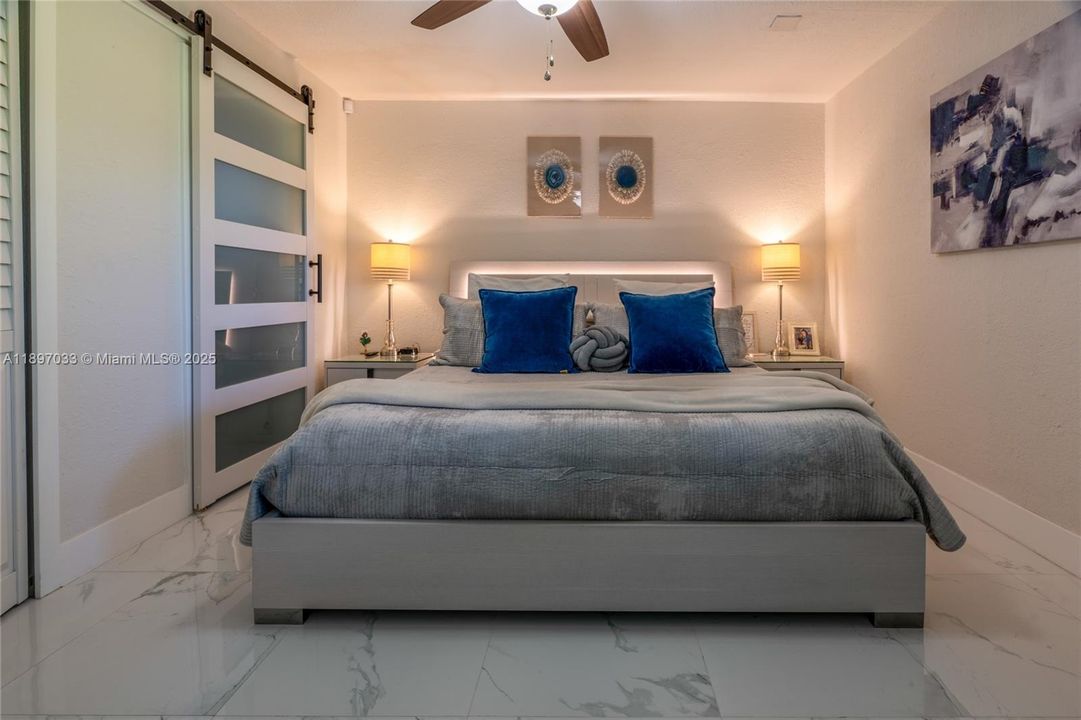 For Sale: $650,000 (4 beds, 2 baths, 1553 Square Feet)