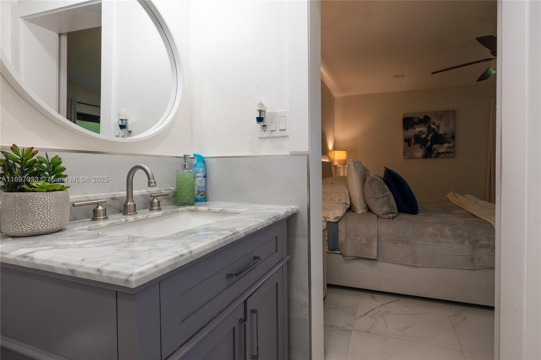 For Sale: $650,000 (4 beds, 2 baths, 1553 Square Feet)