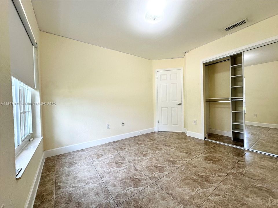 最近租的: $3,600 (3 贝兹, 2 浴室, 1552 平方英尺)