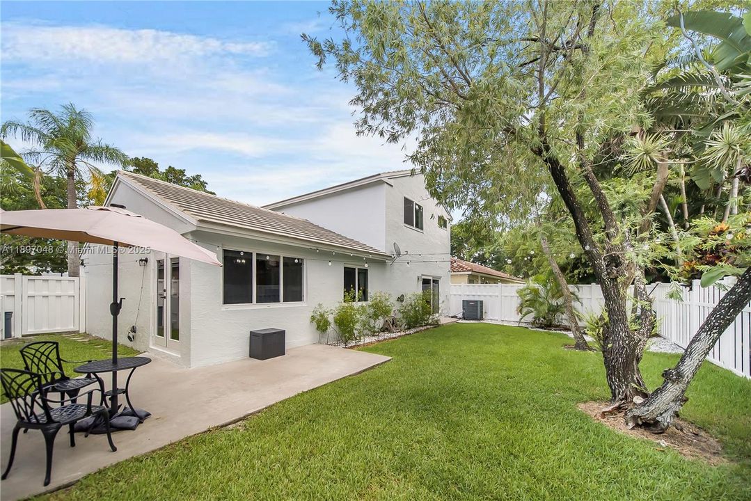 Недавно арендовано: $3,900 (3 спален, 2 ванн, 1806 Квадратных фут)