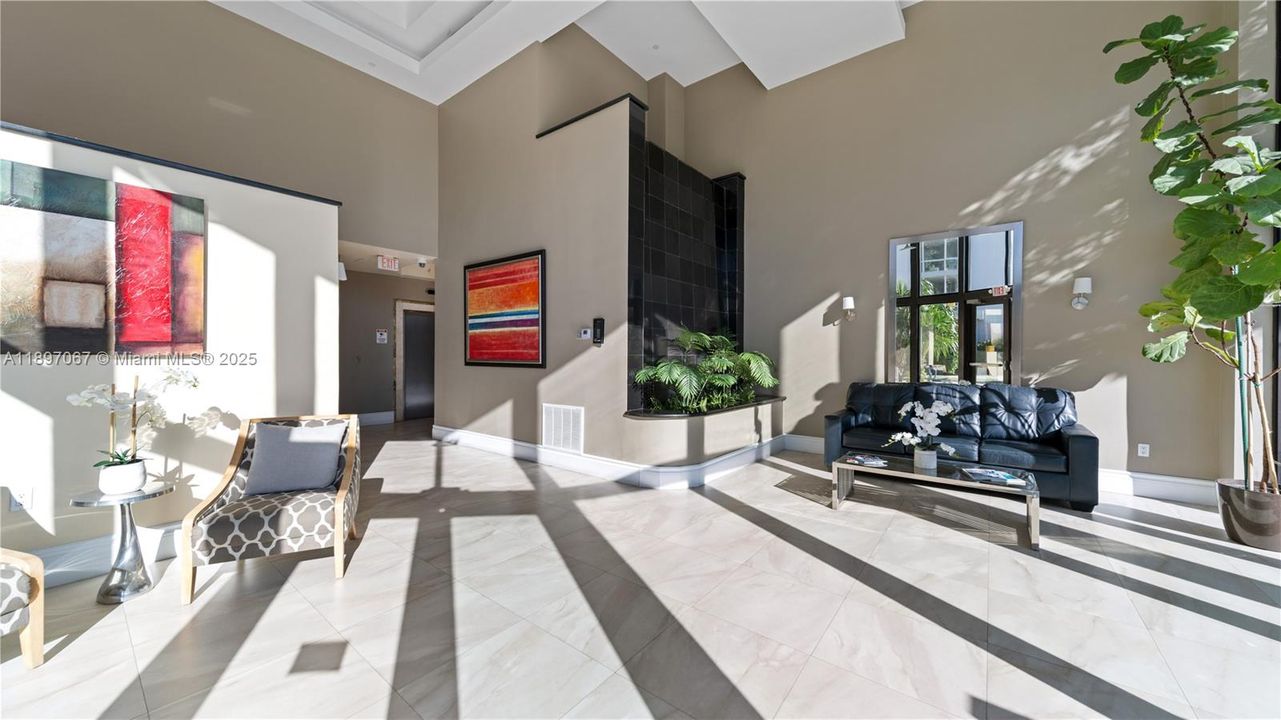 En Venta: $420,000 (2 camas, 2 baños, 873 Pies cuadrados)