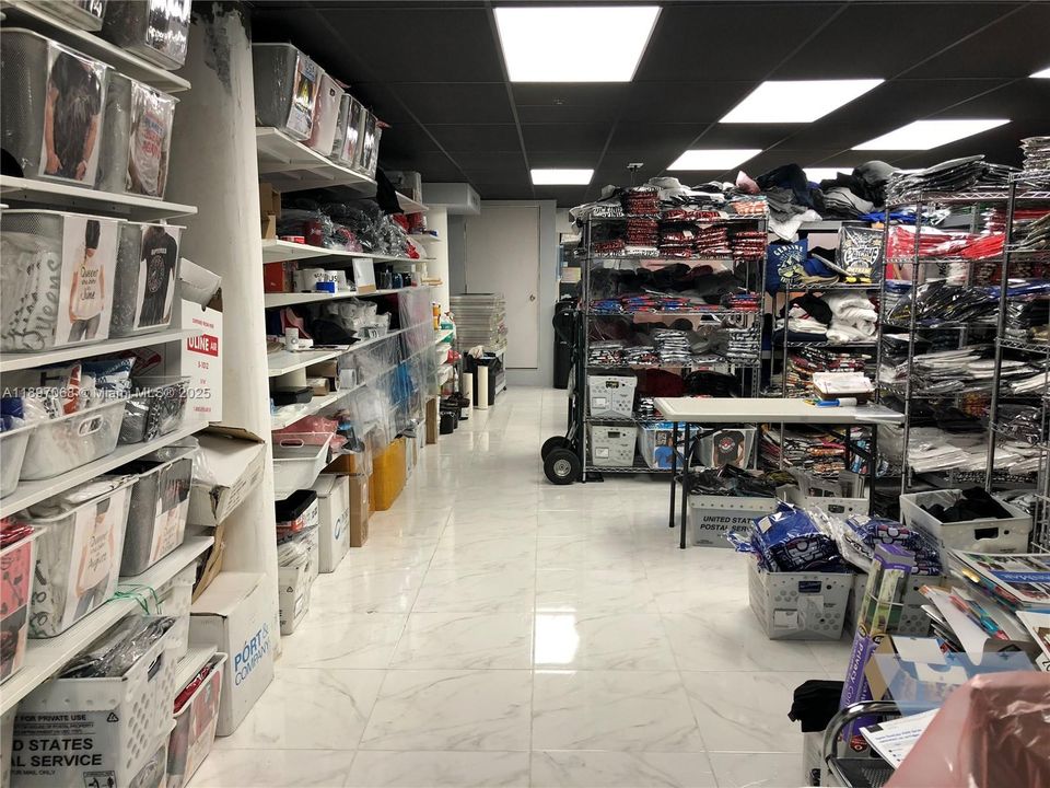 For Rent: $4,000 (0 beds, 0 baths, 0 Square Feet)