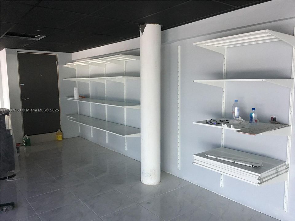 For Rent: $4,000 (0 beds, 0 baths, 0 Square Feet)