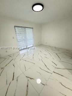 Active With Contract: $3,300 (2 beds, 2 baths, 1220 Square Feet)