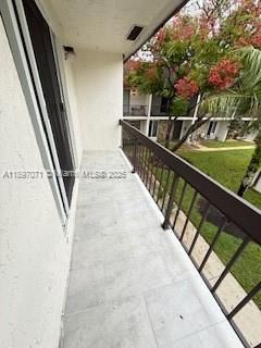 Active With Contract: $3,300 (2 beds, 2 baths, 1220 Square Feet)