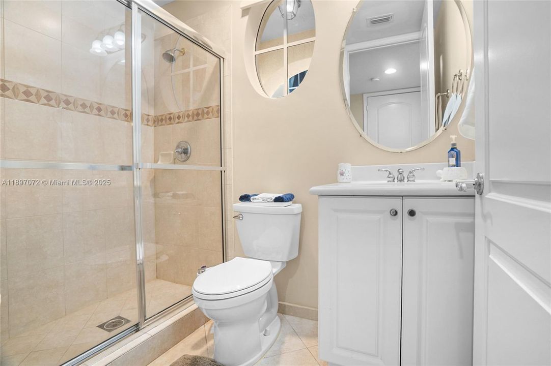 待售: $769,000 (4 贝兹, 3 浴室, 2587 平方英尺)