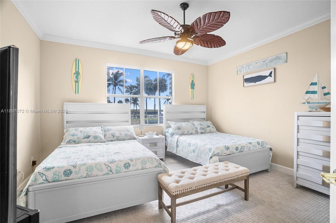 待售: $769,000 (4 贝兹, 3 浴室, 2587 平方英尺)