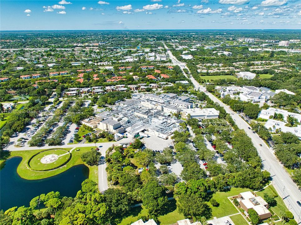 For Sale: $349,000 (2 beds, 2 baths, 1236 Square Feet)