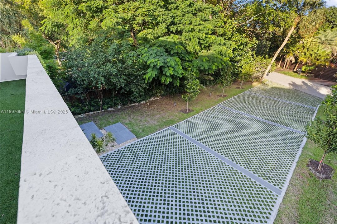 最近租的: $15,000 (4 贝兹, 4 浴室, 3701 平方英尺)