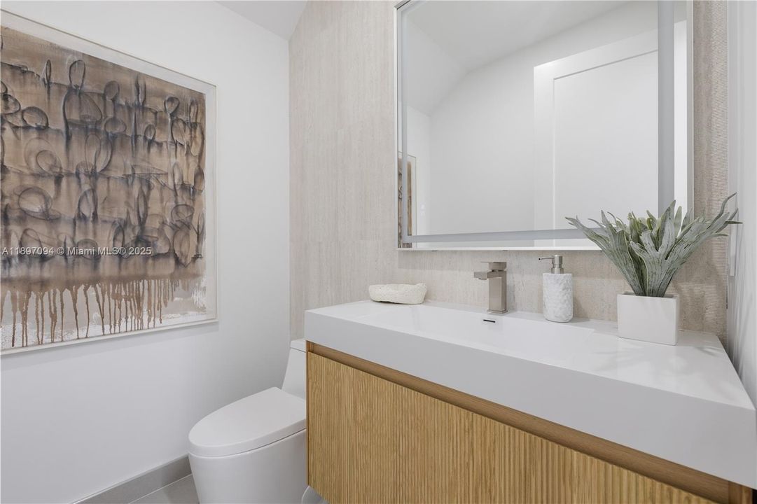 最近租的: $15,000 (4 贝兹, 4 浴室, 3701 平方英尺)