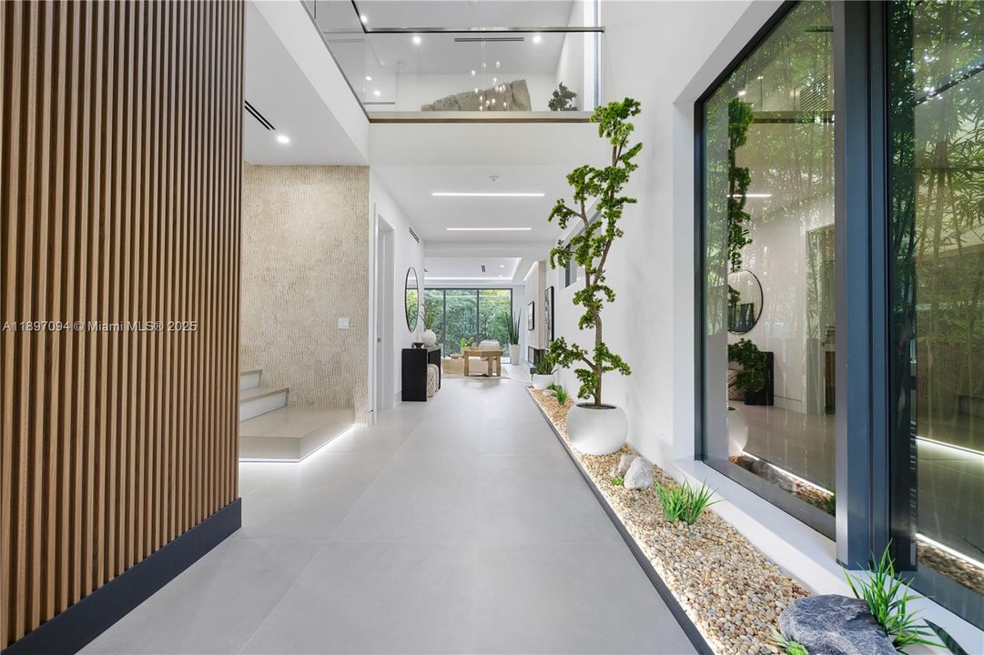 最近租的: $15,000 (4 贝兹, 4 浴室, 3701 平方英尺)