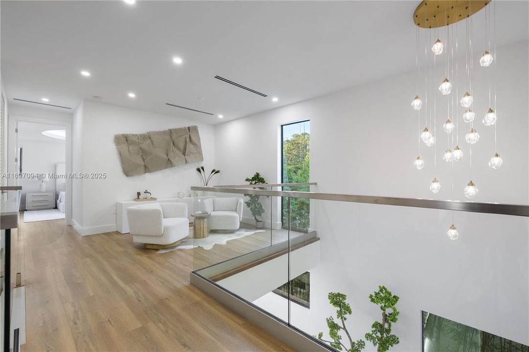 最近租的: $15,000 (4 贝兹, 4 浴室, 3701 平方英尺)