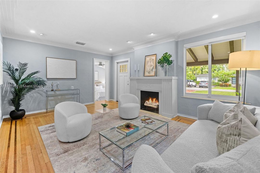 Recently Sold: $1,100,000 (3 beds, 2 baths, 1439 Square Feet)