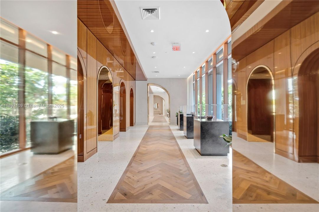 En Venta: $2,499,999 (2 camas, 2 baños, 1045 Pies cuadrados)