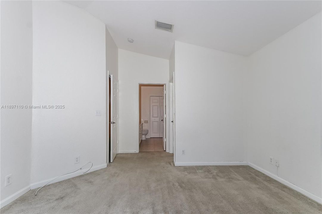 Недавно арендовано: $2,745 (3 спален, 2 ванн, 1351 Квадратных фут)