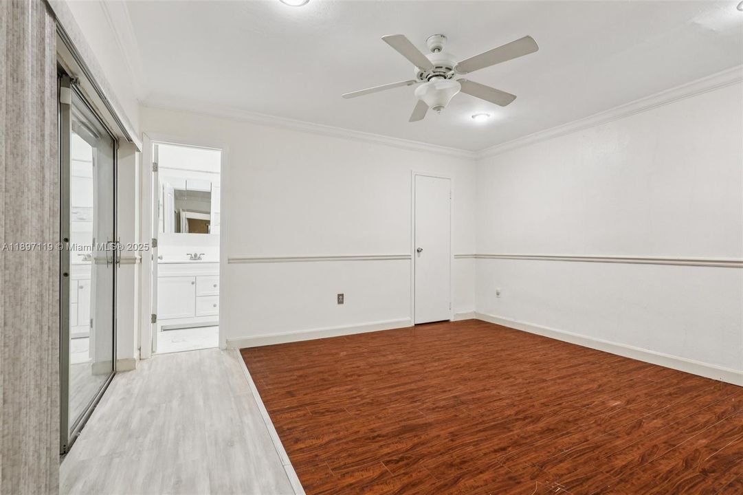 Active With Contract: $550,000 (3 beds, 2 baths, 1528 Square Feet)