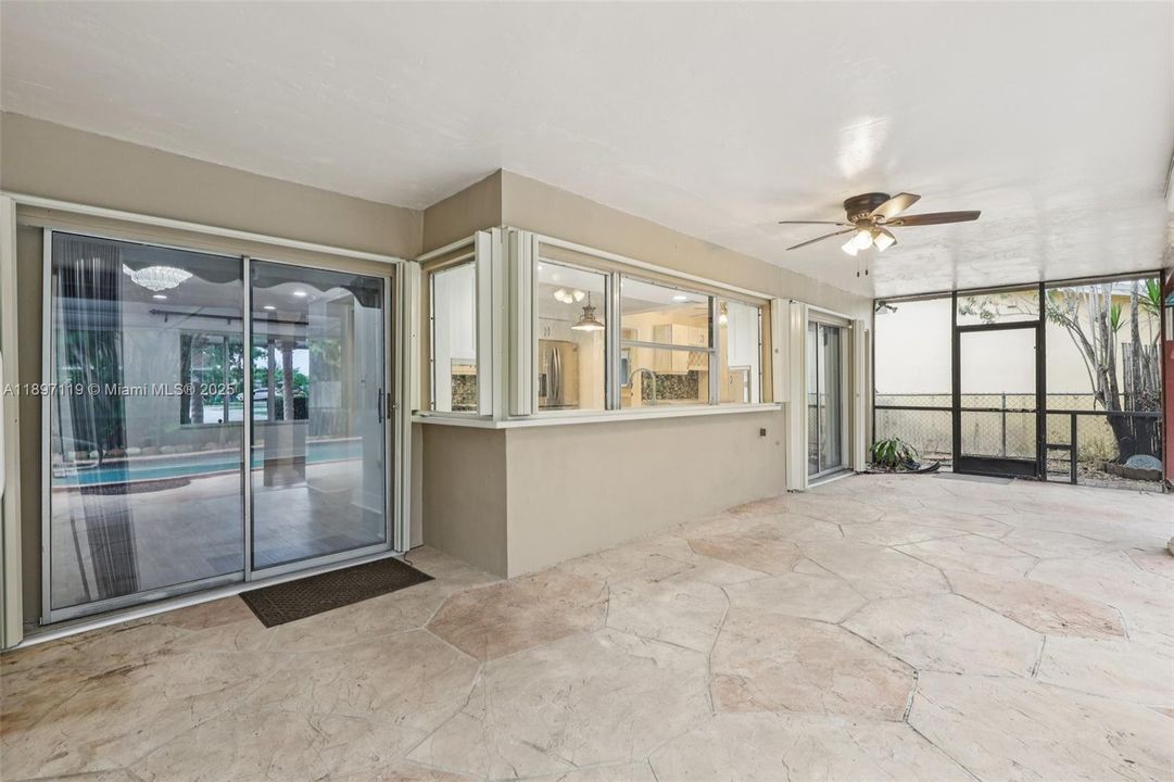 Active With Contract: $550,000 (3 beds, 2 baths, 1528 Square Feet)