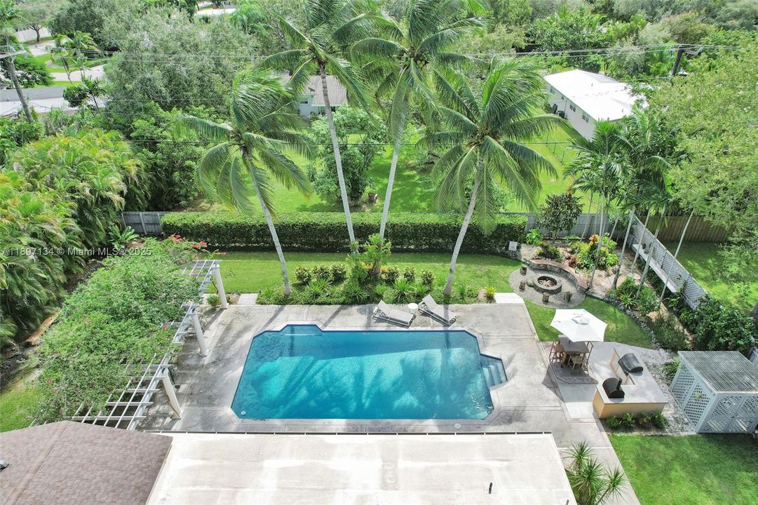 For Rent: $7,500 (4 beds, 3 baths, 2206 Square Feet)