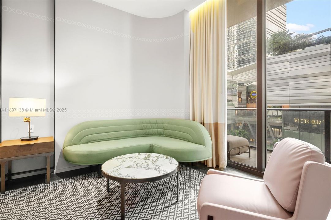 For Sale: $589,000 (0 beds, 1 baths, 631 Square Feet)