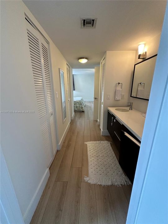 Recently Rented: $4,500 (2 beds, 2 baths, 1450 Square Feet)