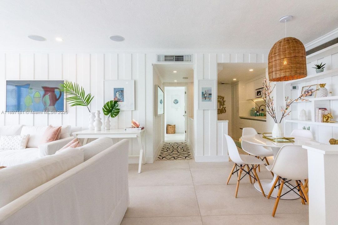 Recently Rented: $4,500 (2 beds, 2 baths, 1188 Square Feet)