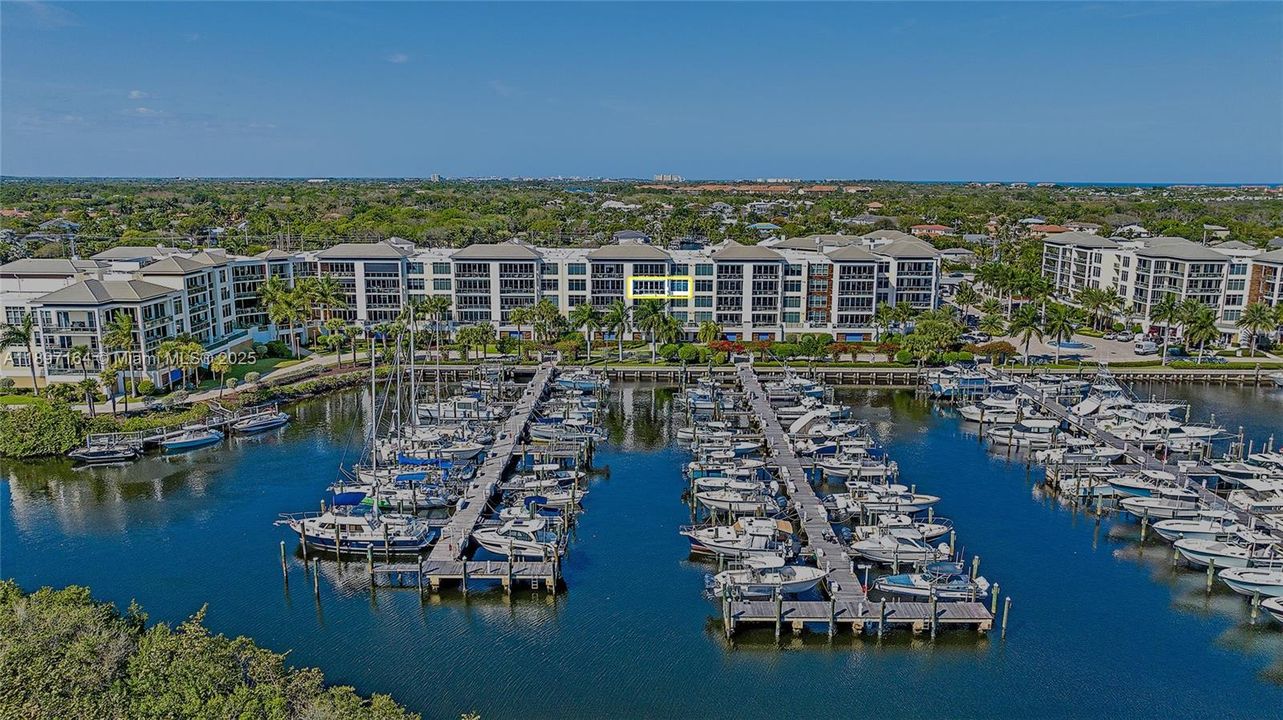 En Venta: $3,250,000 (2 camas, 2 baños, 2636 Pies cuadrados)