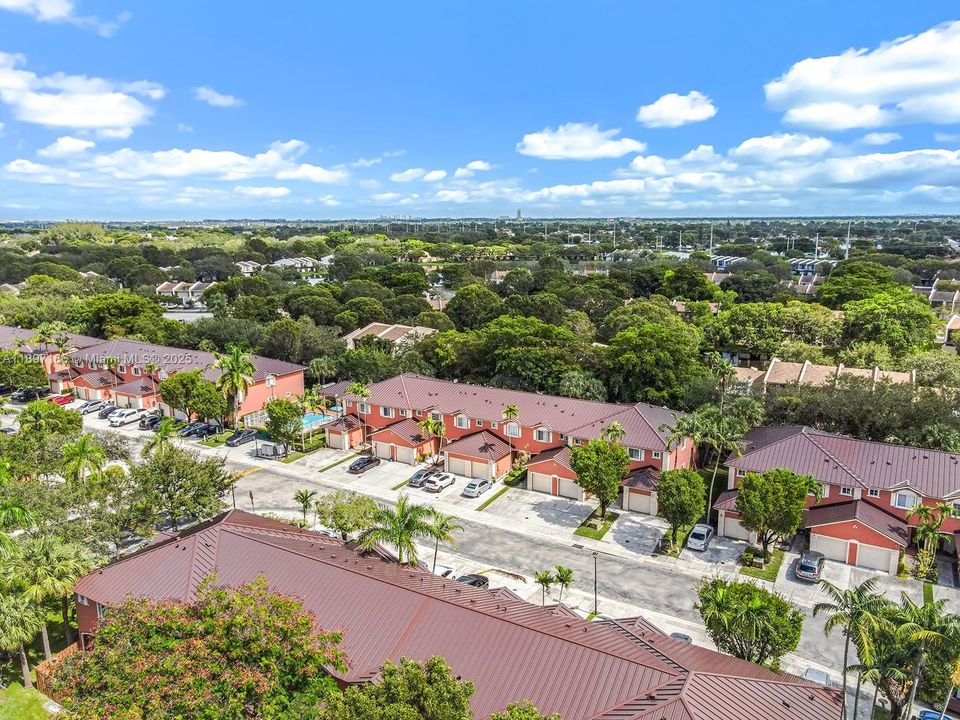 Recently Sold: $429,000 (2 beds, 2 baths, 1312 Square Feet)