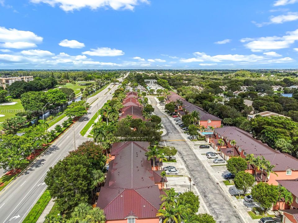 Recently Sold: $429,000 (2 beds, 2 baths, 1312 Square Feet)