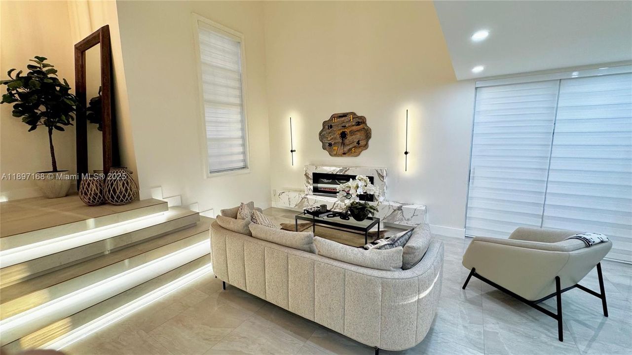 En Venta: $595,900 (3 camas, 2 baños, 1494 Pies cuadrados)